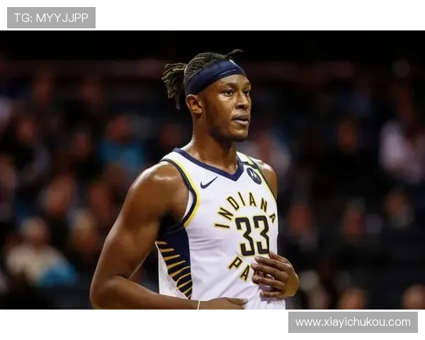 怀特分享与内线球员配合心得逐步磨合中收获乐趣与共同进步